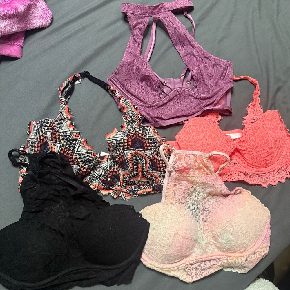 Bundle of 5 VS / Pink Bras